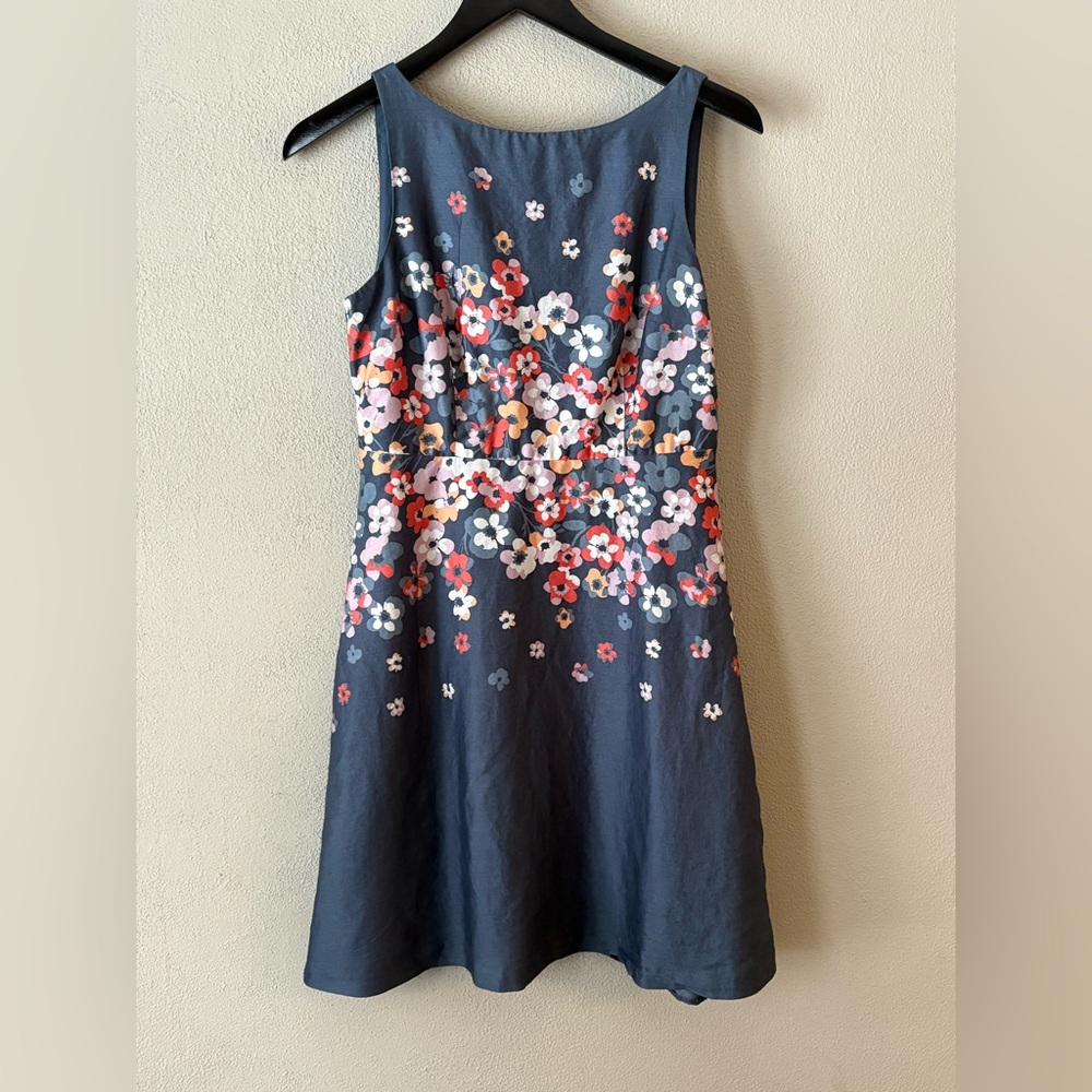 LOFT Outlet Gray Sleeveless Floral Fit & Flare Dress Size 4P, formal, wedding